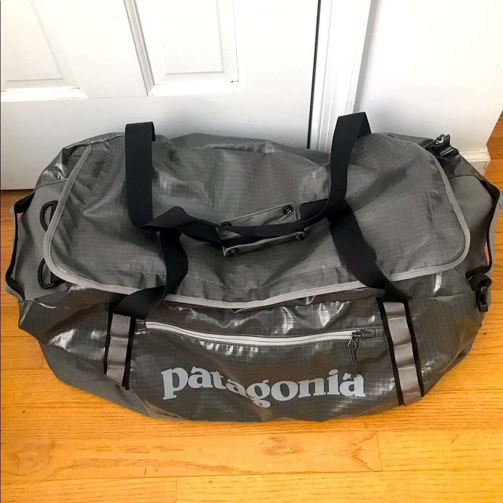 Patagonia 90l black hole duffle/gear bag